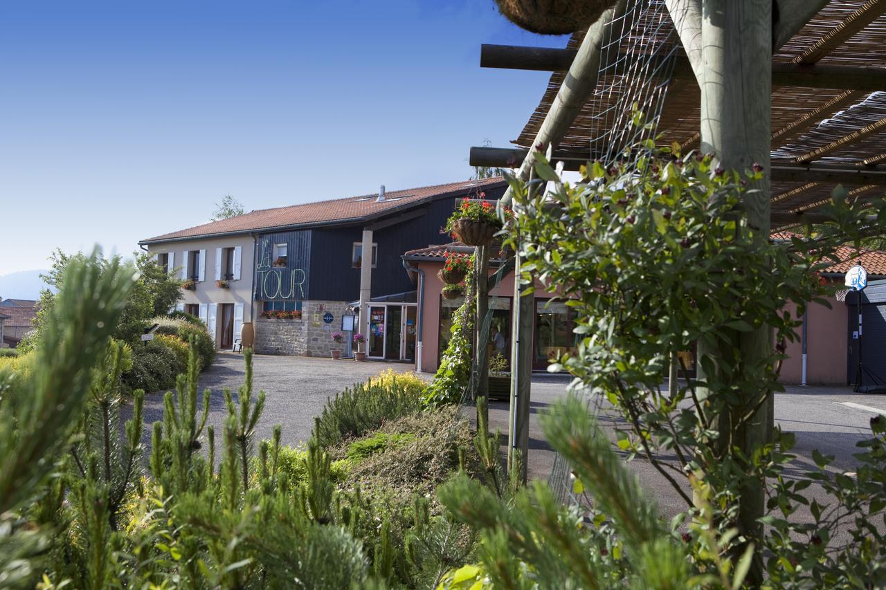 Logis Hotel Restaurant La Tour Dunières Exteriör bild